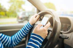 Teen Driver Safety Tips: Distracted Driving
