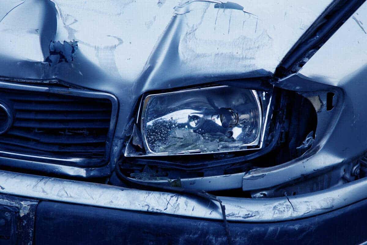 headlamp_accident_auto_blue_broken_car